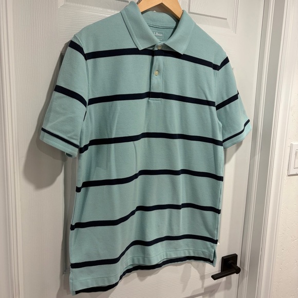 L.L. Bean Men's Blue and Navy Striped Short Sleeved Polo Traditional Fit - Picture 2 of 7